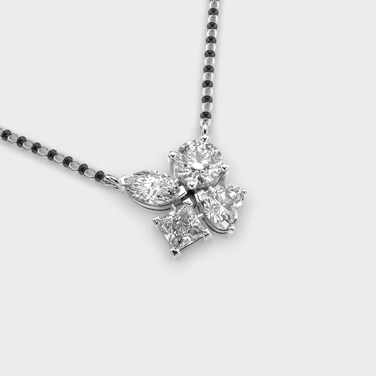 Lover’s Luck Diamond Gold Pendant (Without Chain)