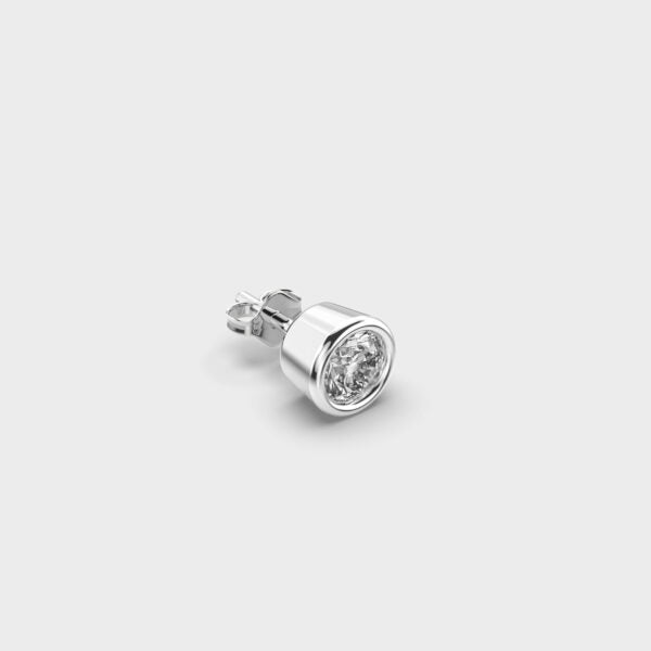 Glowing Steering Men’s Diamond Studs