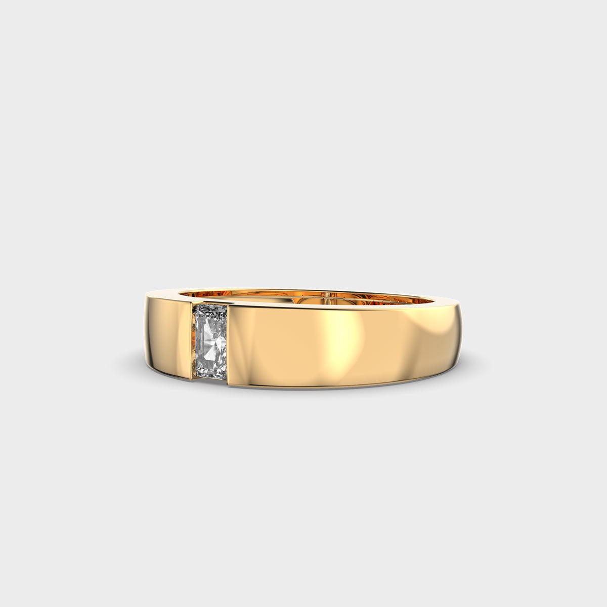 Dashing Men’s Diamond Gold Ring